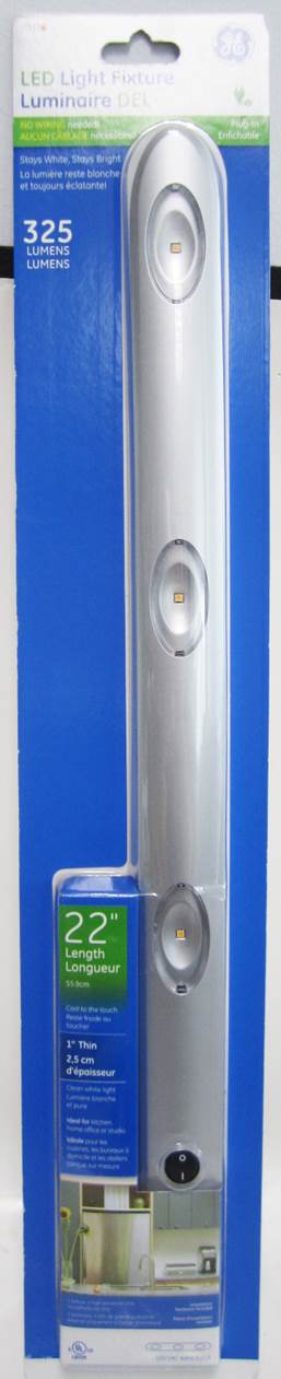 Light fixture 22 inch 325 lumens 1 inch thin 3 LED with switch GE