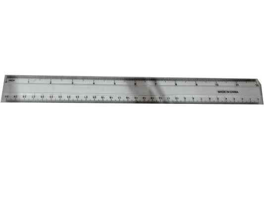Règle en plastique transparent 30cm ou 12/$7.99