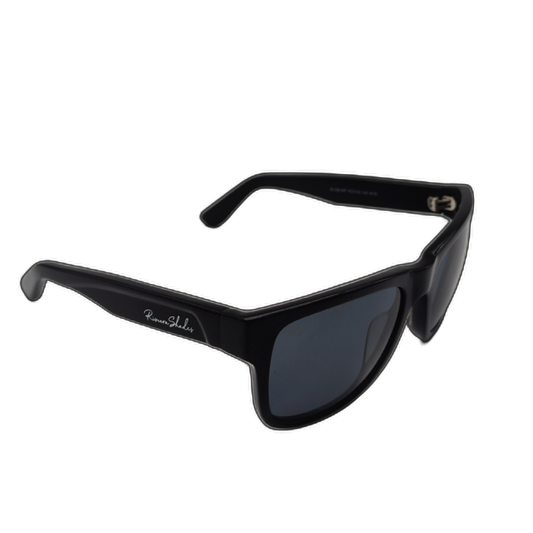 Men's Sunglasses W/case Polarized Marvel Assorted Riviera Shades